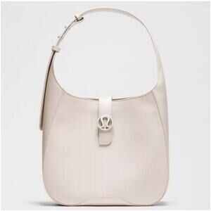 NWT Lululemon Leather Alternative Shoulder Bag 8L Cashew Hobo Purse Handbag